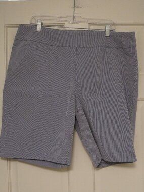 Tribal 20W Blue White Striped Bermuda Shorts Pull On Plus Size Summer